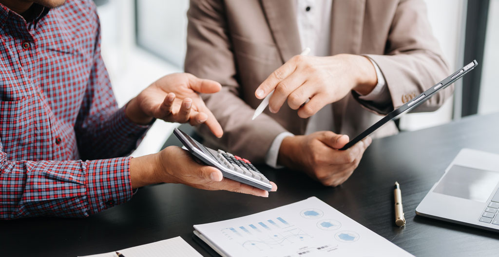 Interface de gestion d'assurance vie affichant la répartition entre fonds euros et unités de compte